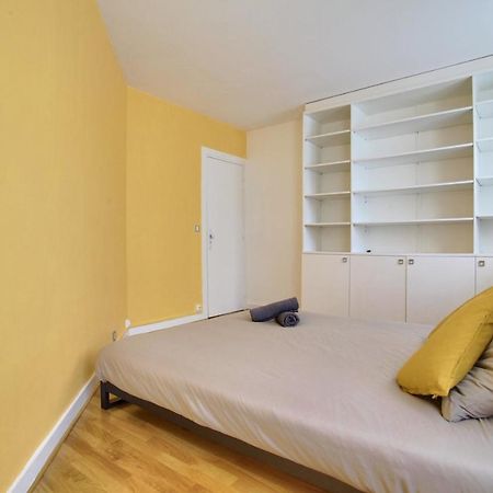 Luxurious 2 Bedrooms Tour Eiffel Breteuil Free Netflix Paris Exterior foto
